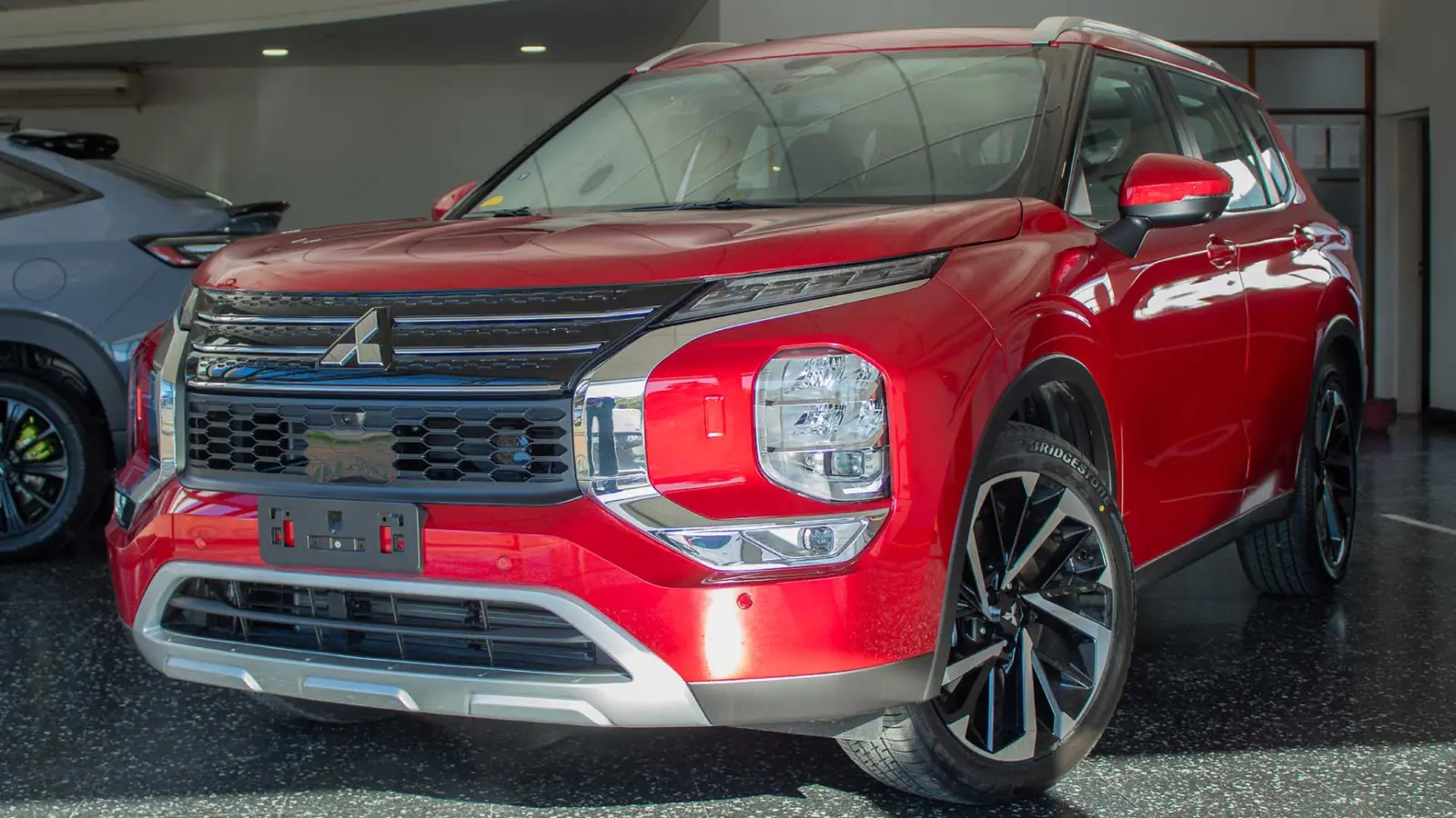 Salón de ventas de Automotores 9 de Julio